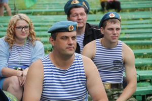 В Великих Луках отмечают День ВДВ (ФОТО)