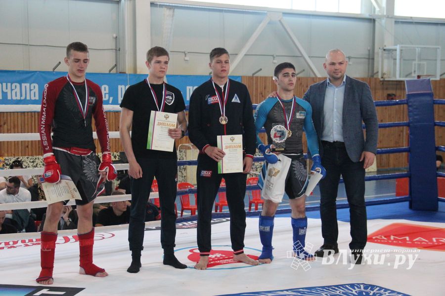 В Великих Луках завершилось Первенство России среди юношей по смешанному боевому единоборству ММА (ФОТО)