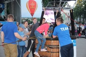 22-я Международная встреча воздухоплавателей завершилась традиционным ночным свечением аэростатов (ФОТО)