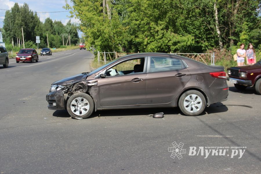 Некоторые подробности ДТП на Дьяконова – Третьей Ударной (ФОТО)