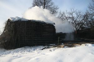 Неправильная эксплуатация печного отопления стало причиной двух пожаров (фото)