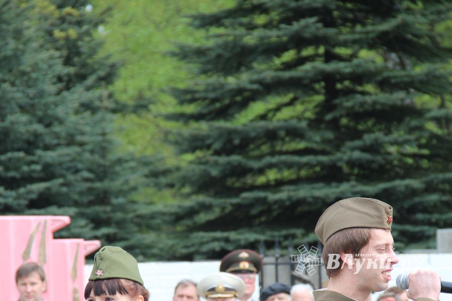 Торжественный митинг на мемориальном воинском захоронении