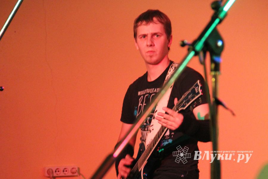 ​Фестиваль живой музыки «Арена фест» прошел в Великих Луках  (фото)