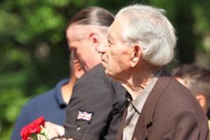 Православный крест в память о земляке-герое Первой мировой войны Владимире Котлинском установили в Пскове (фото)