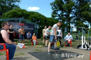 В Великих Луках прошел Всероссийский олимпийский день (фото)