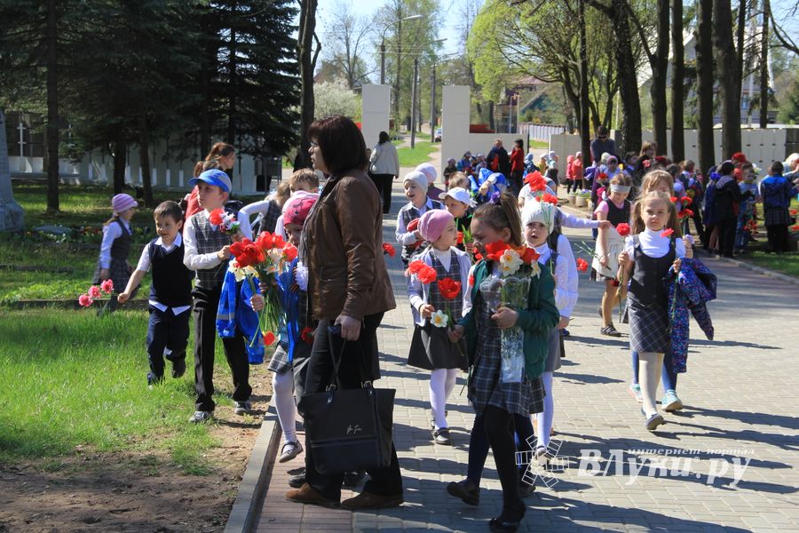 Дети Великих Лук — детям Войны (ФОТО)