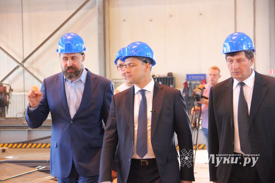 Михаил Ведерников пообщался с сотрудниками заводов «Микрон» и ВОМЗ (ФОТО, ВИДЕО)