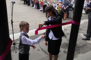 Школа №12 встретила День знаний (фото)