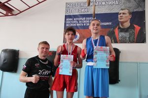 В Великих Луках завершился открытый турнир по боксу (ФОТО)