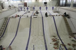 В Великих Луках завершается ремонт бассейна (ФОТО)