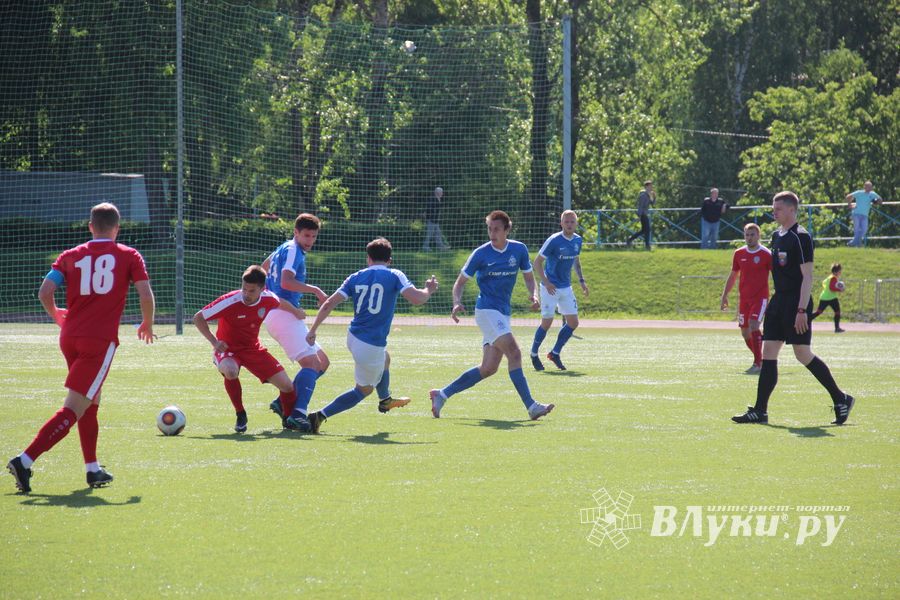 Великолучане проиграли последний домашний матч дебютного сезона (ФОТО)