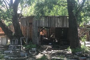 В Великих Луках снесенные дома превращаются в свалки (ФОТО)