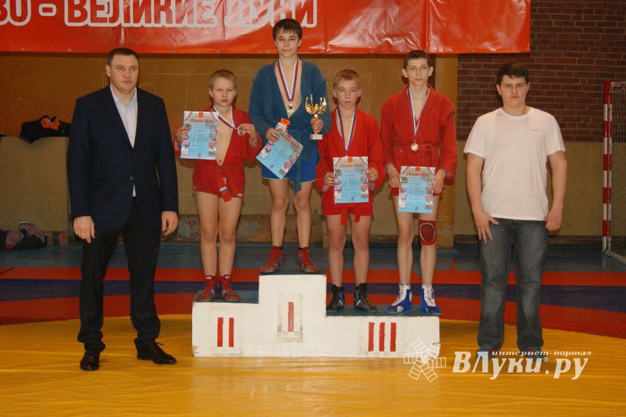 Великолучане завоевали призовые места на турнире по самбо «Память» (ФОТО)