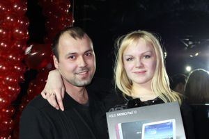 14 февраля в клубе «Хотэй» состоялось ежегодное шоу для влюбленных «Love Story»