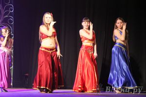  В ДК им. Ленина состоялся отчетный концерт студии восточного танца «Восточные сладости» (фото)