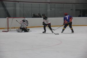 ХК «ЛукиСпорт» разгромила команду Невеля (ФОТО)