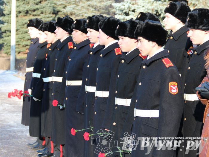 90-летие со дня рождения Александра Матросова. Митинг и возложение цветов к памятнику