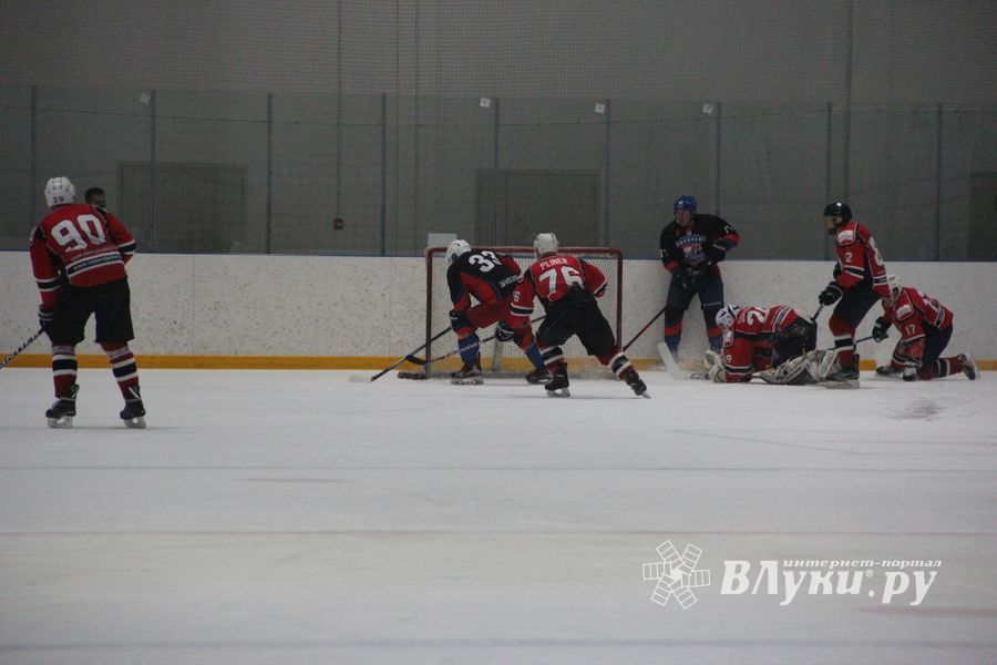 ХК «Экспресс» одержал победу над ХК «Евро-Керамика» в рамках НХЛ (ФОТО)