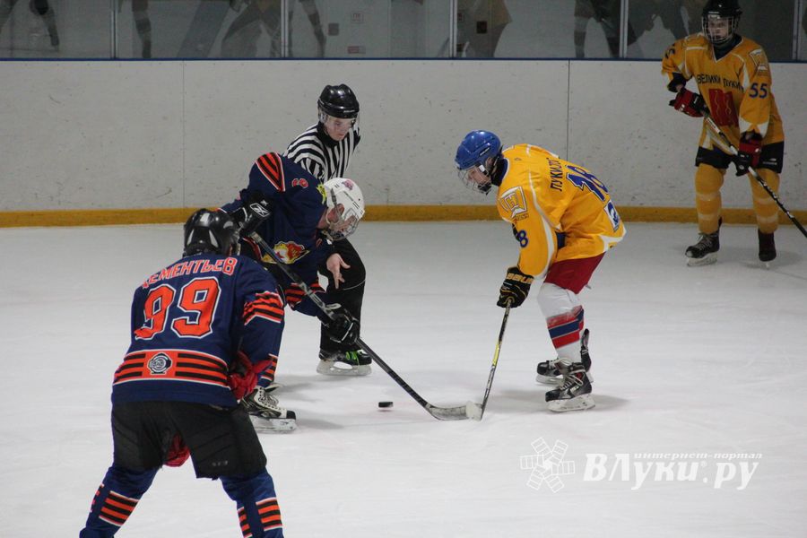 ХК «Луки-Экспресс» обошла псковскую «Гвардию» по буллитам (ФОТО)
