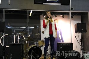 Ночь распродаж в ТЦ «Апельсин»