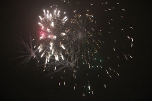 Великие Луки к встрече Нового года готовы (ФОТО)