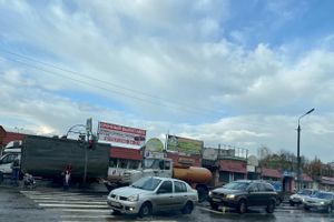 Великие лужи вновь заполнили Великие Луки (ФОТО)