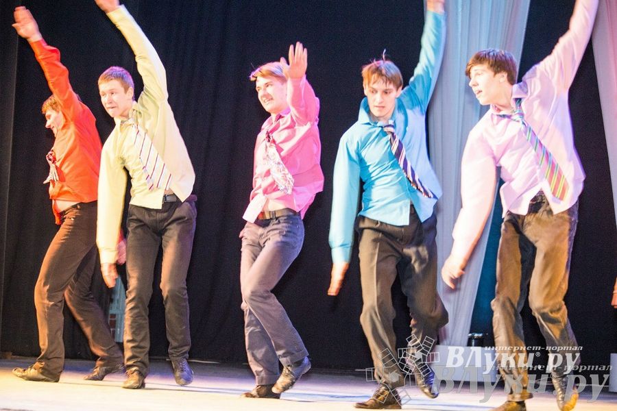 Знаменитый великолукский коллектив спортивного танца «Элегия» отметил свой юбилей