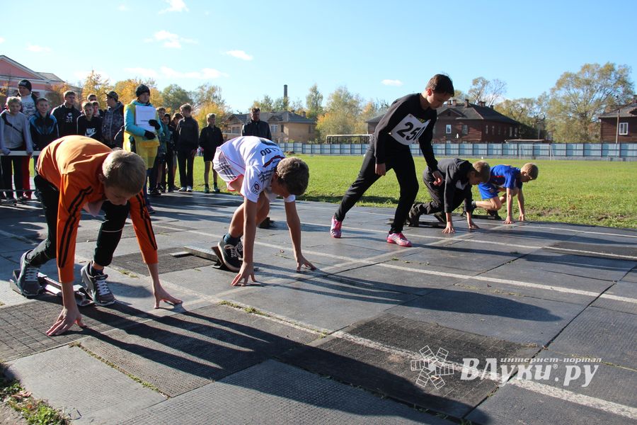 «Шиповка юных» среди великолукских школьников (фото)