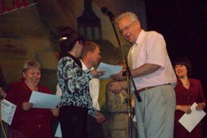 Великолукская школа № 2 торжественно подвела итоги года 