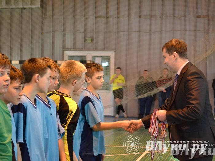 XII Традиционный Международный открытый турнир по мини-футболу среди юношей 2001-2002 г. р.