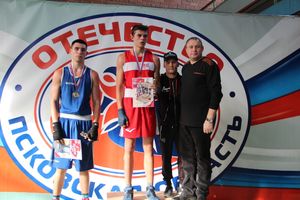 В Великих Луках прошел турнир по боксу памяти Е. Клевцова (ФОТО)