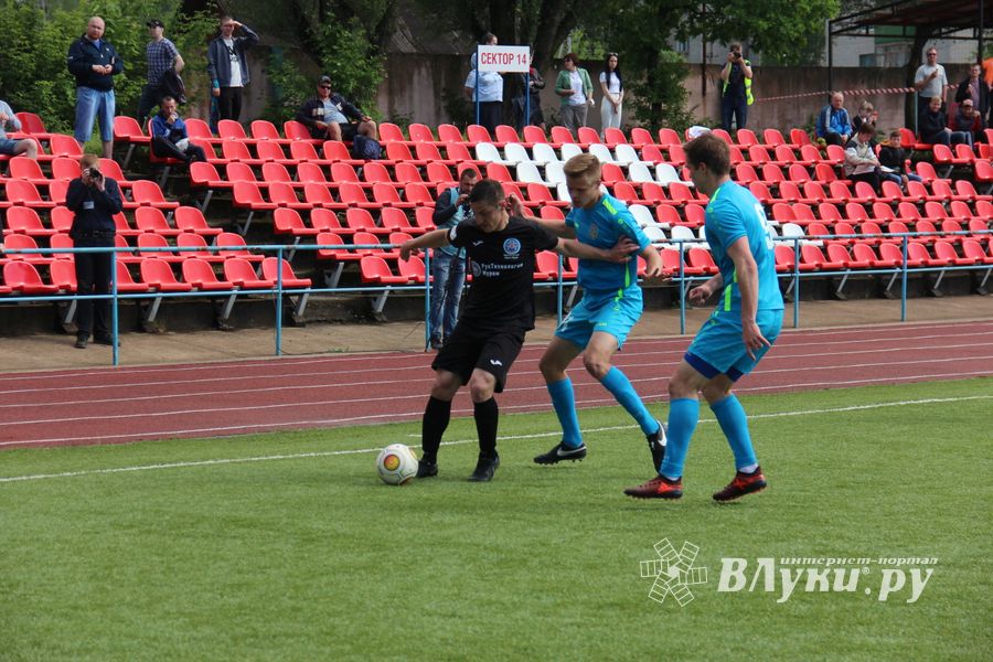 «Луки-Энергия» терпит второе домашнее поражение  (ФОТО)