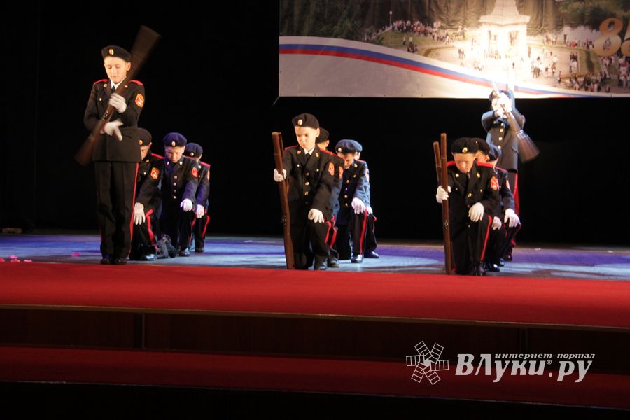 День знаний 10 лицей отметил традиционно (ФОТО)