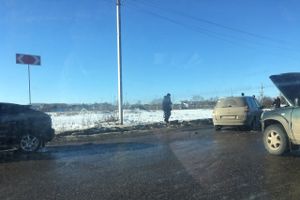 На Октябрьском произошло ДТП (ФОТО)