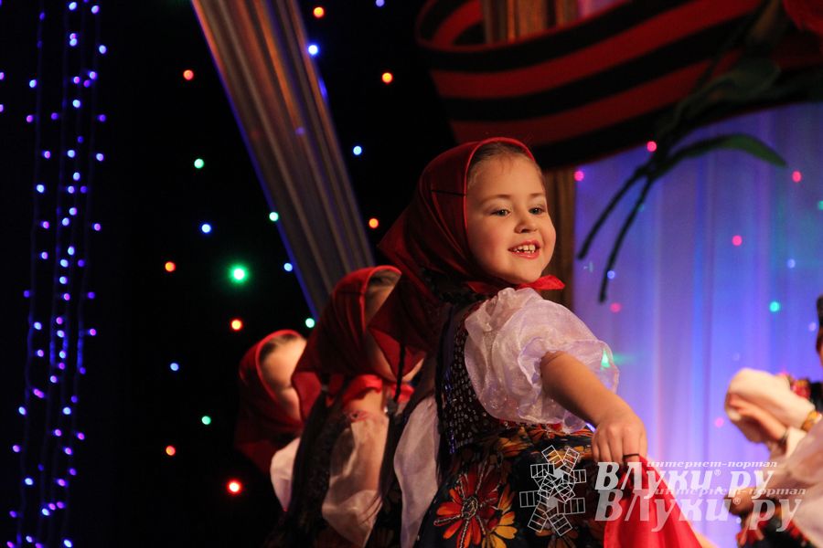 Празднование 72-й годовщины со Дня освобождения города от немецко-фашистских захватчиков (фото)