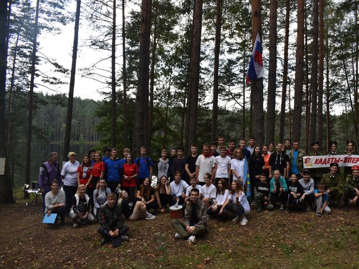 Великолукские школьники приняли участие в туристском слёте «Дорогу осилит идущий» (ФОТО)