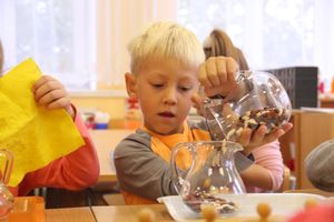 Воспитатели «Центра развития ребёнка» отмечают двойной праздник (ФОТО, ВИДЕО)