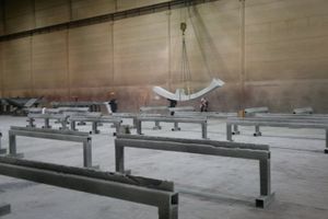 Сотрудники транспортного комитета оценили качество производства металлических изделий для путепровода в Великих Луках (ФОТО)