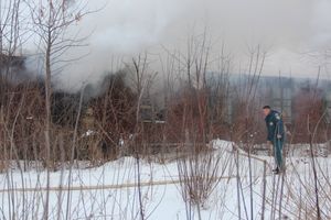 В Великих Луках горел жилой барак (ФОТО)