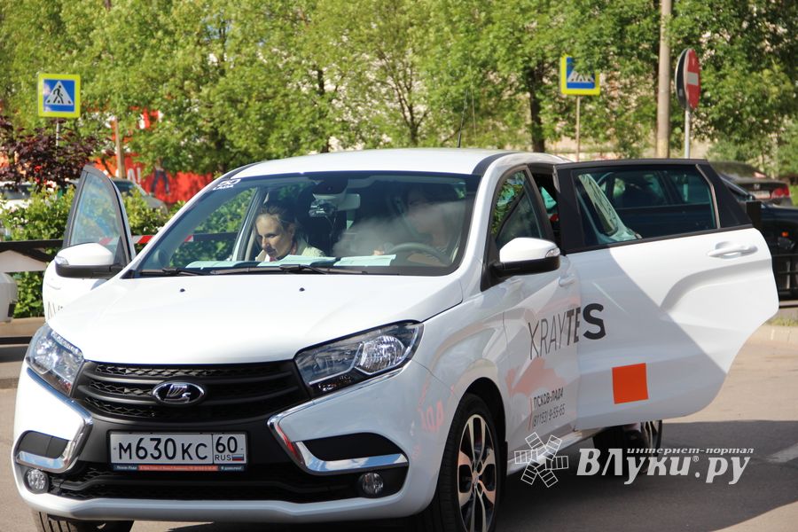 Презентация новой модели LADA Vesta Cross состоялась в Великих Луках (ФОТО)