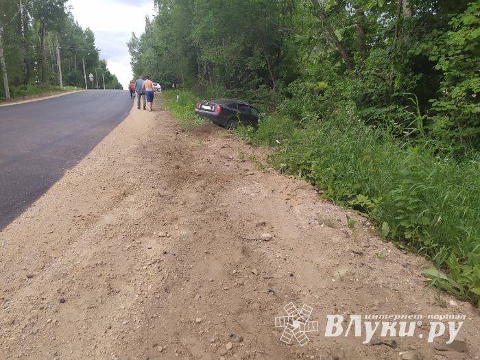 В Великолукском районе произошло ДТП (ФОТО)