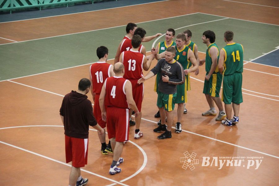 Баскетбол. Кубок города. "Экспресс" - Спартак" 