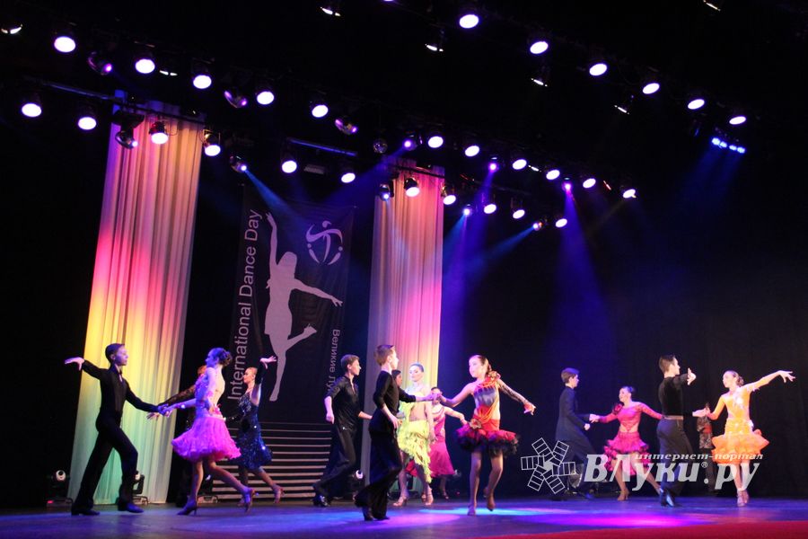 В Великих Луках прошел Фестиваль танца (ФОТО)
