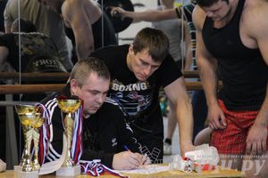 Первенство города Великие Луки по пауэрлифтингу и жиму лежа