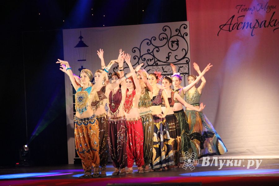 15 ноября театр моды "Абстракция" отметил 15-ти летний юбилей