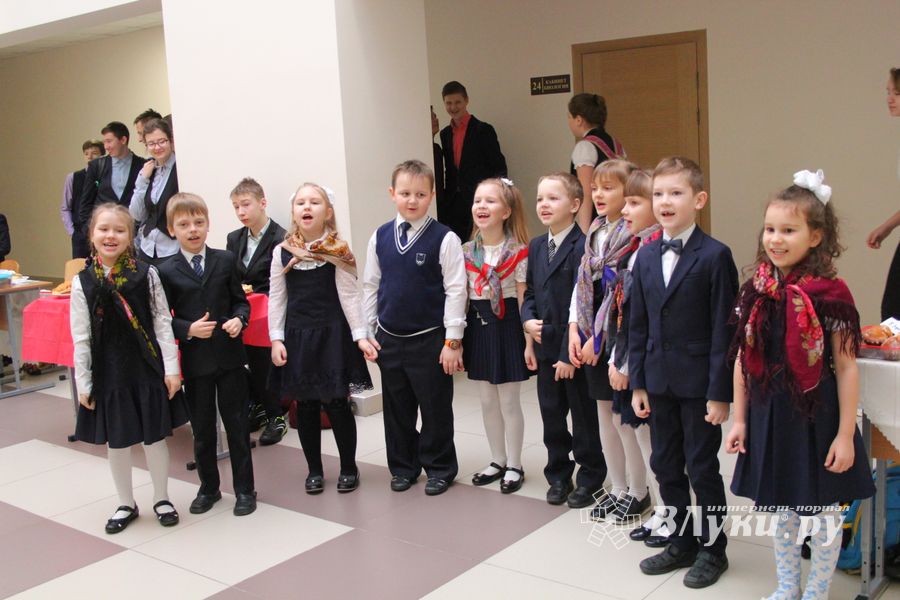 В школе №13 прошли масленичные гулянья (ФОТО)