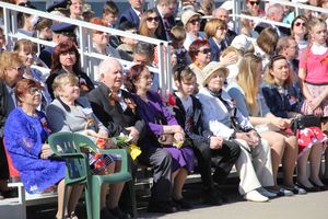Парад в честь Дня Победы прошел в Великих Луках (ФОТО)