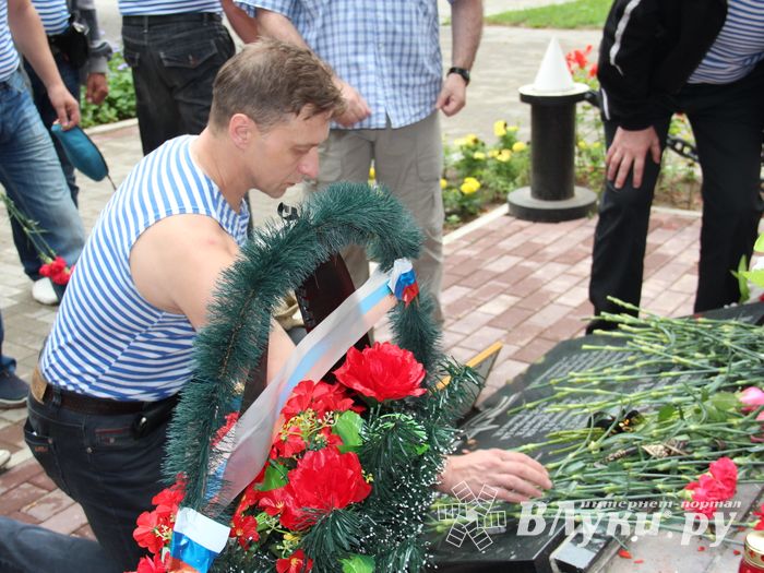 В Великих Луках начались мероприятия, посвященные Дню ВДВ (ФОТО)