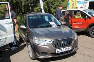 В Великих Луках прошла «Автовыставка 2017» (ФОТО)