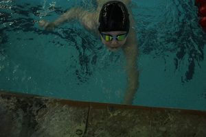 В Великих Луках прошел Чемпионат и Кубок города по плаванию (фото)